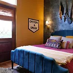 Historic 3-Bedroom 2-Bath Walk To The French Quarter