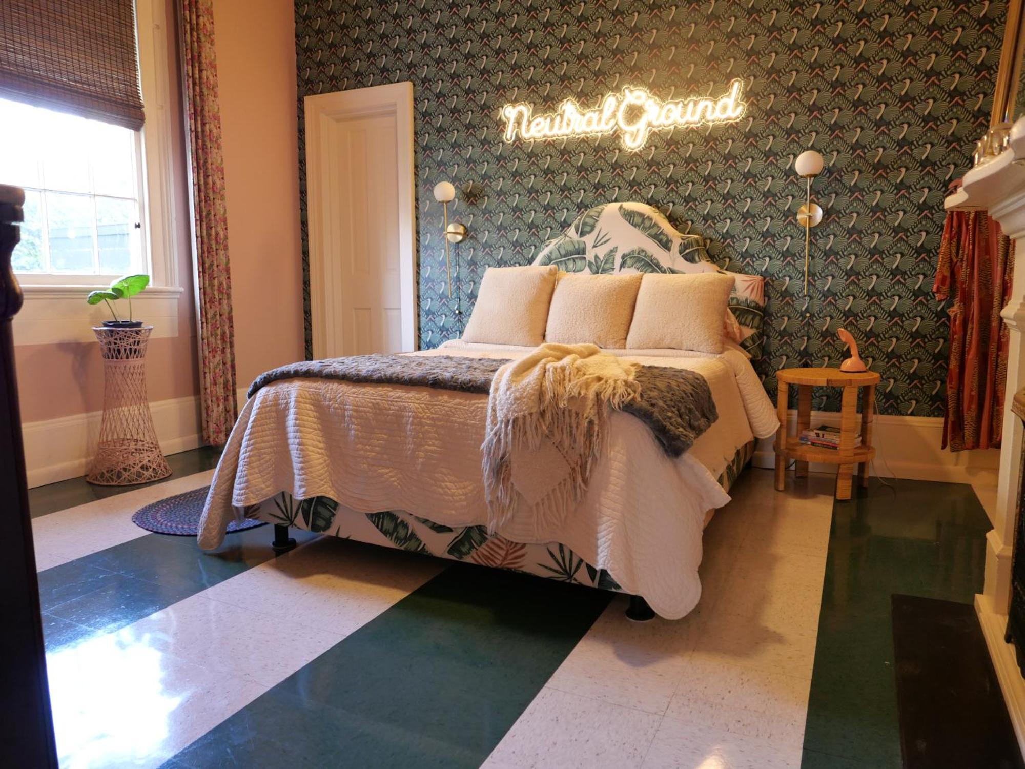 Historic 3-bedroom 2-bath Walk To The French Quarter New Orleans