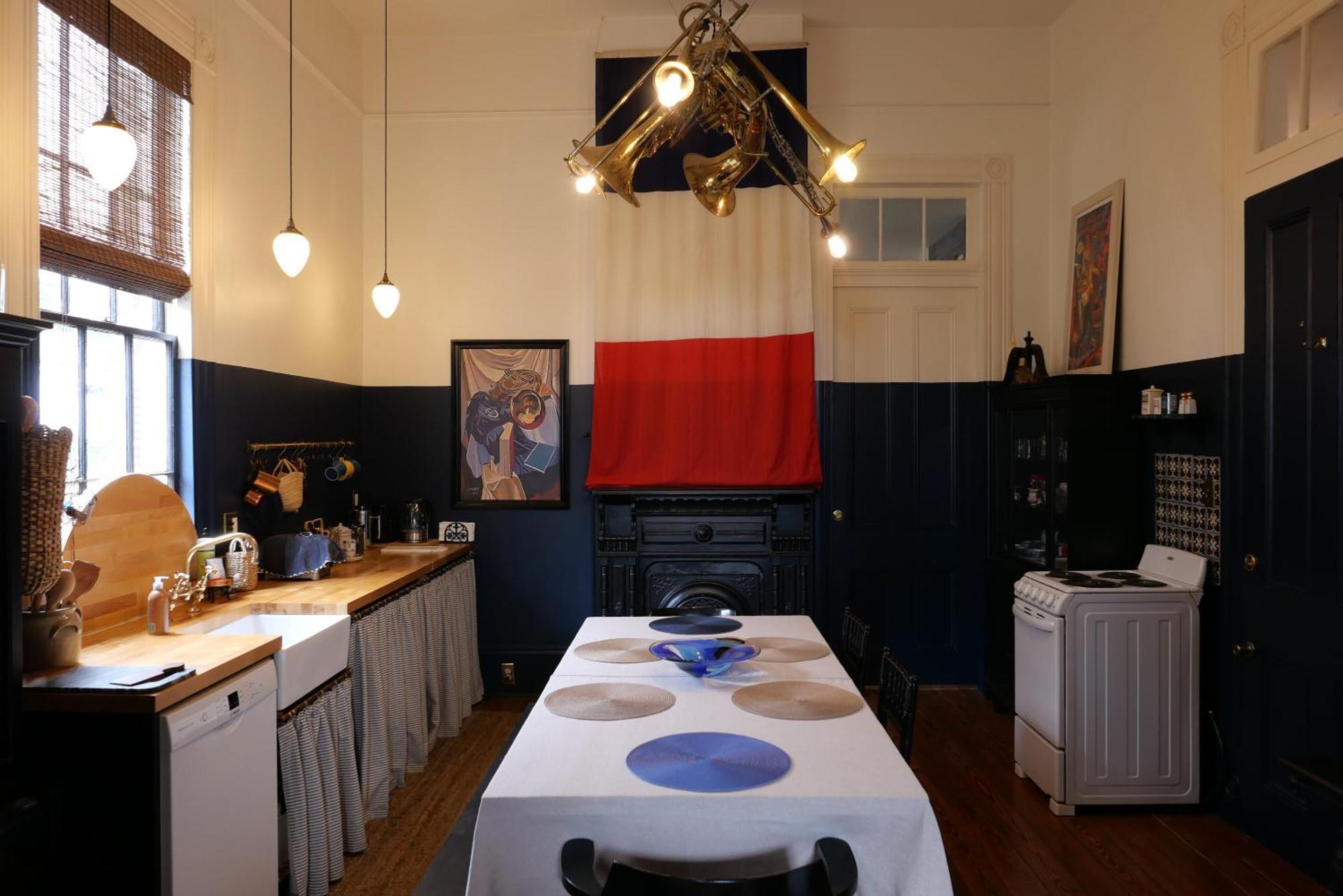 Historic 3-bedroom 2-bath Walk To The French Quarter Holiday home New Orleans