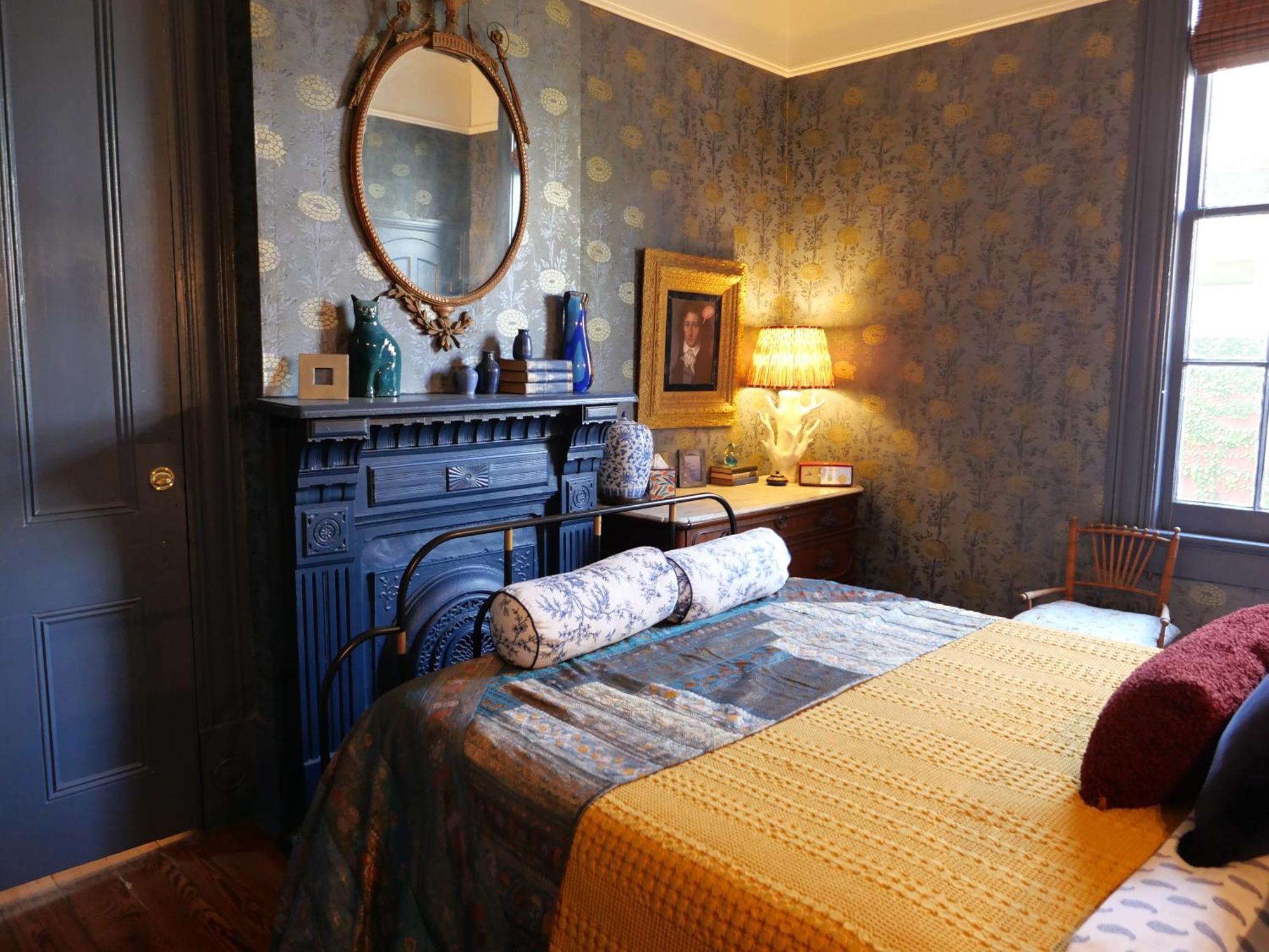 Historic 3-bedroom 2-bath Walk To The French Quarter Holiday home *